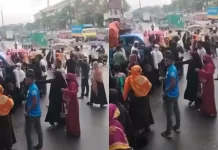 চট্টগ্রামে বকেয়া বেতনের দাবিতে পোশাক শ্রমিকদের আন্দোলনে সড়কে যানজট